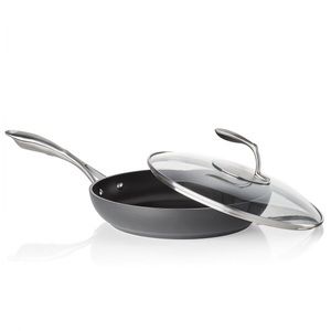 CHEF SERIES II 5-QT./4.8 L SAUTEUSE W/ GLASS COVER